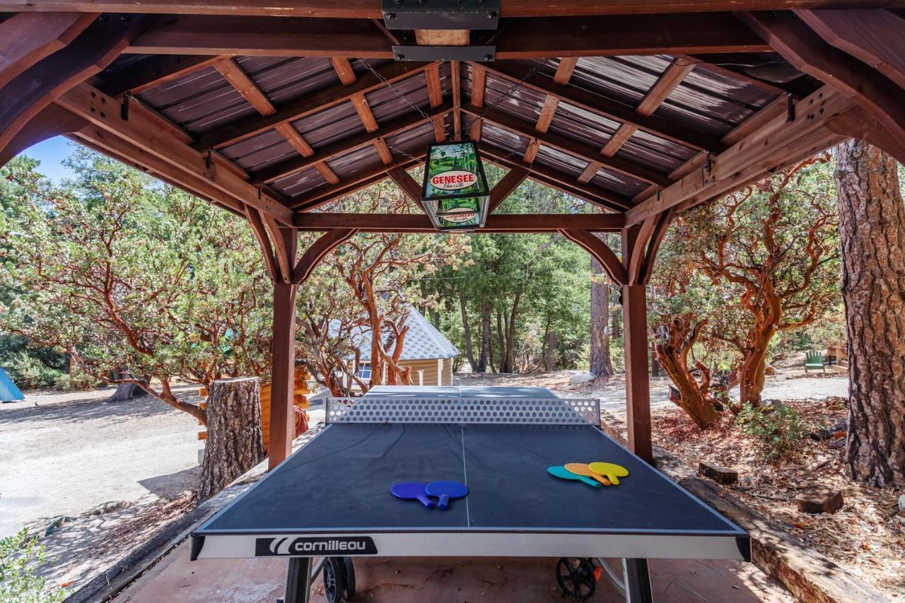 Hicksville Pines Chalets & Motel آيديلوايل المظهر الخارجي الصورة